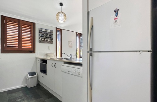 Wongaling Beach Apartment | Wongalinga Beachfront Apt 9