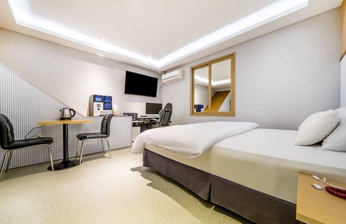 Wonju Hotel | Wonju Sense Self Check-in Motel
