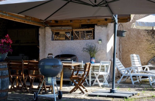 La Lanterne-et-les-Armonts Cottage | Woodland Cottage: Comfort in Nature, near the Thousand Lakes Plateau
