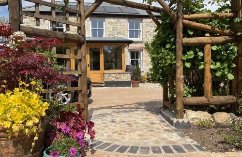 Mylor Bridge House | Woodbine Cottage