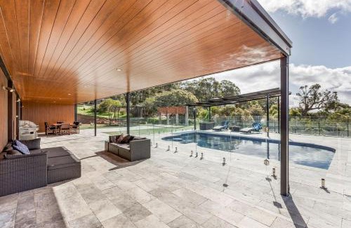 Yallingup Siding House | Woodbridge Vista - Heated Pool in Yallingup