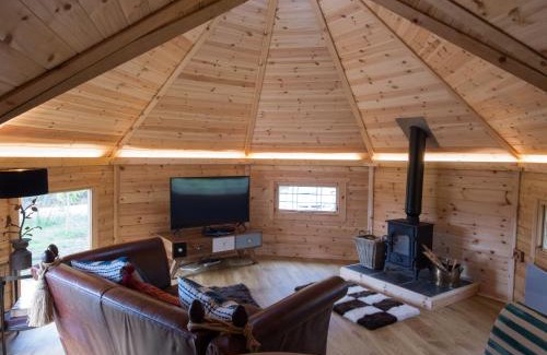 Lochgilphead Cabin | Woodcock Lodge