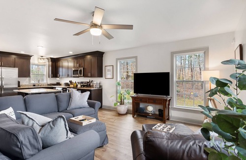 Barboursville House | Wooded Escape Near UVA, Wineries & Skyline Dr