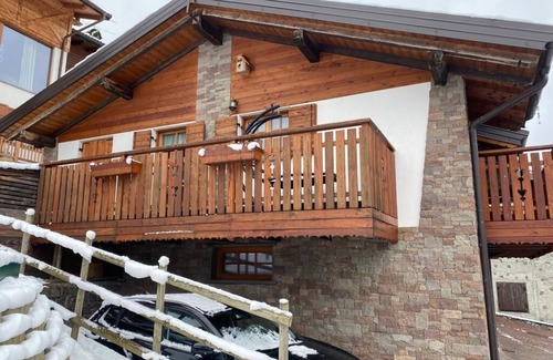 Frassilongo Ski Chalet | Wooden chalet in the Trentino Dolomites