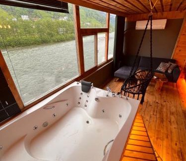 Ardesen Hotel | Wooden Palace Vıp Suit