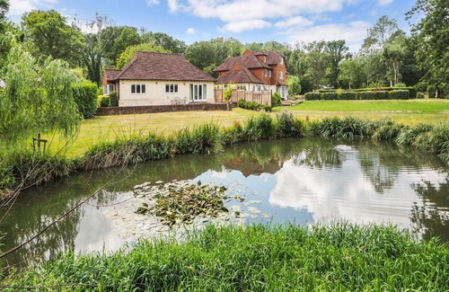 Petworth House | Woodland Cottage by inspirestays-com