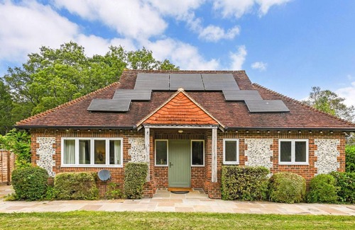 Petworth House | Woodland Cottage by inspirestays-com