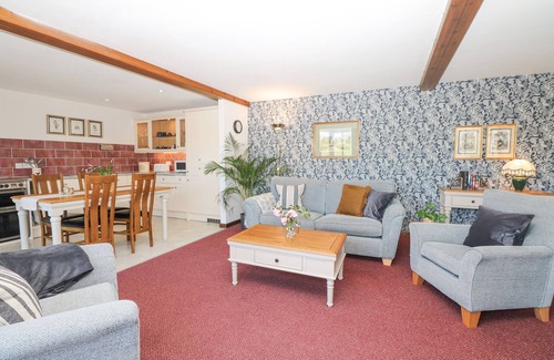 Hele Cottage | Woodland View