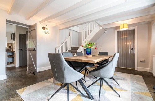 Amroth House | Woodpecker Cottage - Sheepswalk Farm - 2 Bedroom Cottage - Stepaside