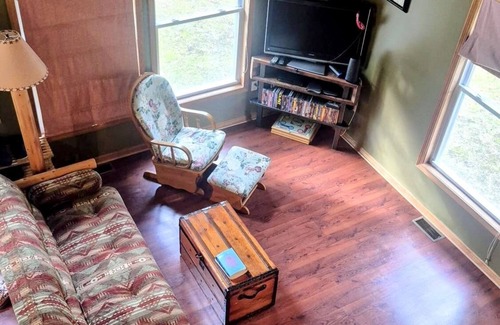 Grayling Cabin | Woodrow's Woods Grayling Trails & Nature Escape
