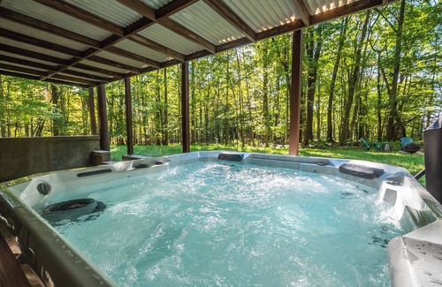 McHenry Cabin | Woodside Retreat