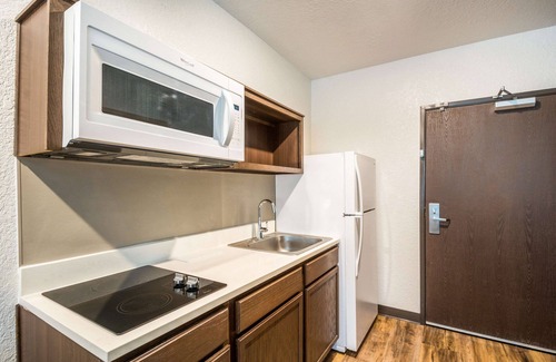 Braden River Hotel | WoodSpring Suites Bradenton