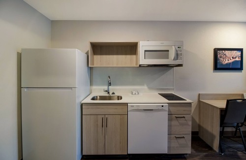 Concord Hotel | WoodSpring Suites Concord-Charlotte Speedway