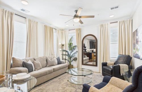 The Nations House | Woodwind - Minutes to Broadway -Walk to Breweries