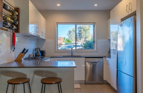 Woonona House | Woonona Waves - beachside living