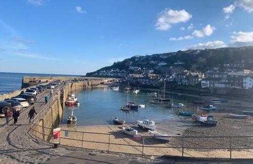 Mousehole House | Wootton Gray