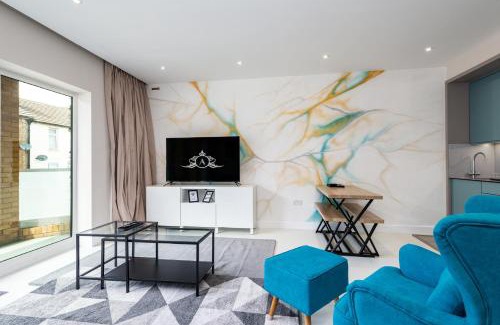 Gillingham Apartment | Work-Ready Apartment - Reliable and Relaxing - Apartment 3