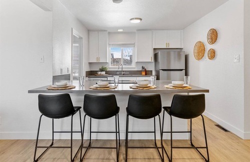 West University House | WOW! Modern! New Everything!