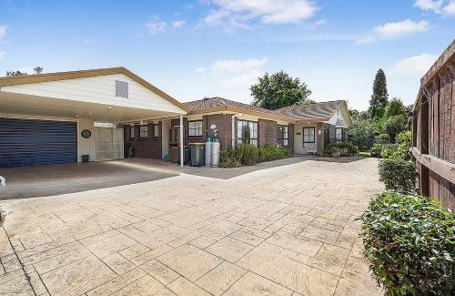 Hamilton House | Wow, spacious home with a pool
