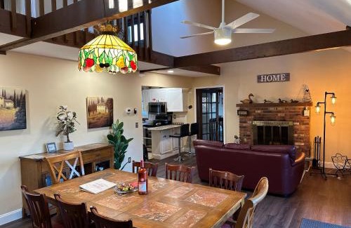 Long Pond House | WOW! Ultimate Pocono Retreat, Hot Tub, Game Room, Deck, Lakes, Skiing, Pools