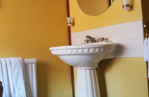 Hunmanby Bed & Breakfast | Wrangham House Hotel