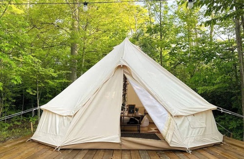 Miller Lake House | "Wrangler" Glamping Tobermory