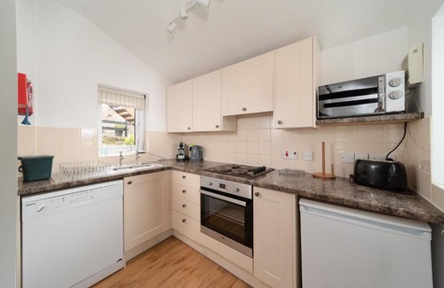 Littleham House | Wren Cottage at Robin Hill 4
