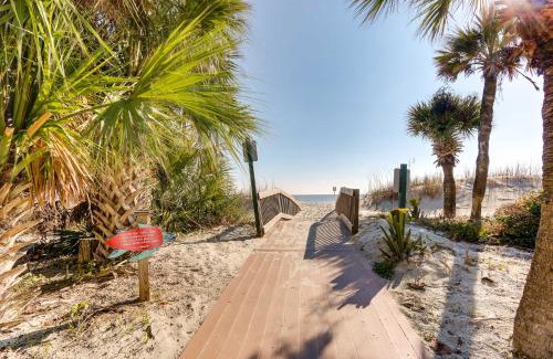 Palmetto Dunes Apartment | Wright by the Beach Hilton Head Condo with Perks