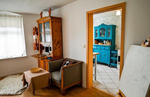 Sudstadt Apartment | Wunderschöne historische 3 Raum Wohnung