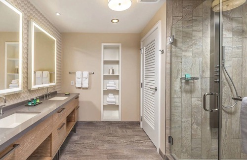 Clearwater Beach Resort | Wyndham 4 Bedroom Presidential - Clearwater Beach Resort