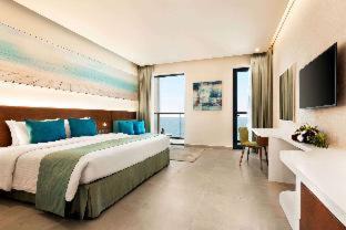 Rumailah Hotel | Wyndham Garden Ajman Corniche