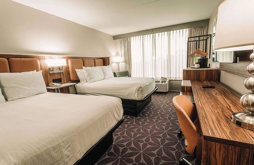 Lackey Hotel | Wyndham Garden Williamsburg Busch Gardens Area