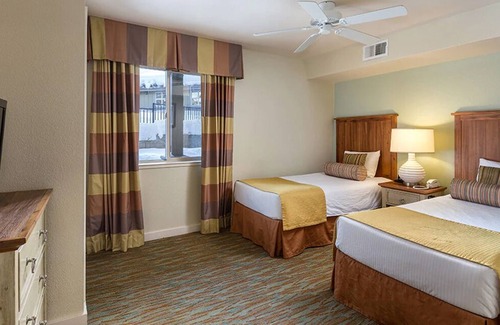 Round Hill Village Resort | Wyndham South Shore, Zephyr Cove Lake Tahoe 2 Bedroom Suite