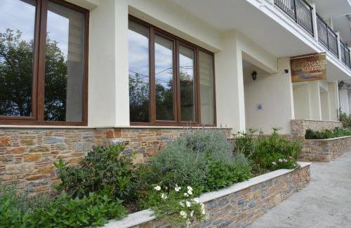 Skiathos Apartment | Xanemos Port Xanemos Studios