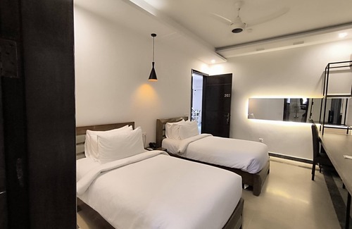 PECHS Hotel | Xefan Hotels