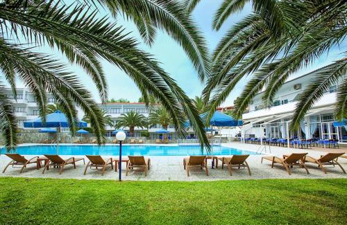 Pefkochori Hotel | Xenios Port Marina Hotel