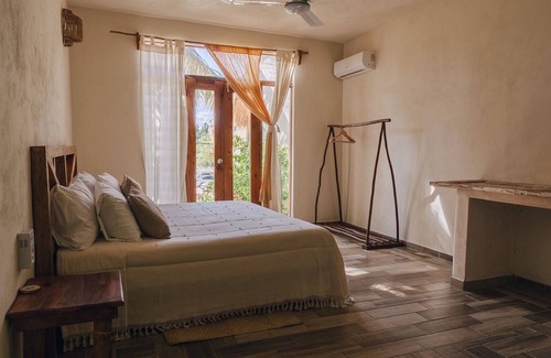 Colonia Adolfo Lopez Mateos Hotel | Xiknal Cozumel