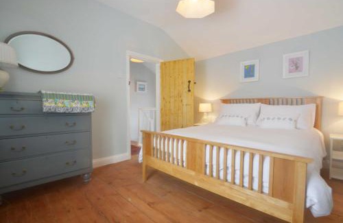 Aberaeron House | Y Bwthyn Aberaeron