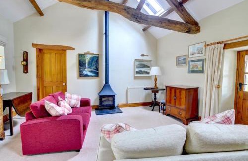 Llanegryn House | Y Bwthyn