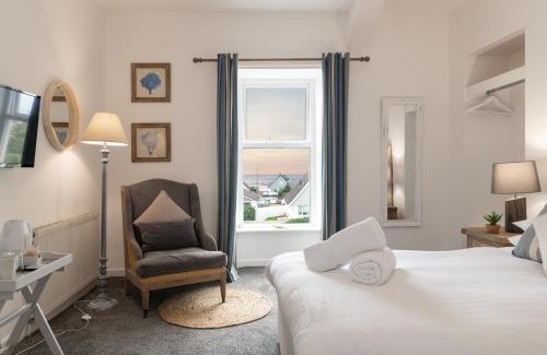 Rhosneigr Bed & Breakfast | Y Glan Neigr