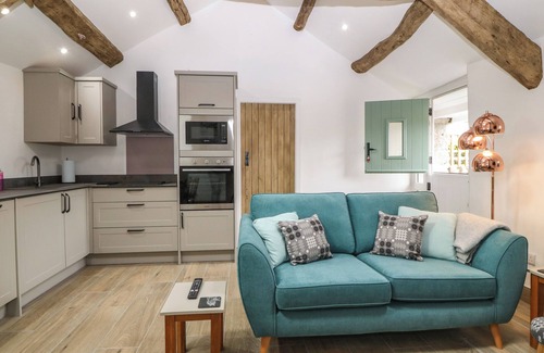 Dyffryn Ardudwy Cottage | Y Stabl