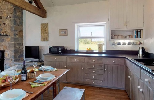 Llanengan House | Y Stabl in the beautiful Pwllheli