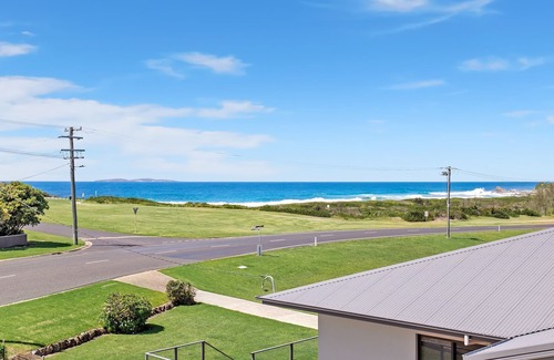 Dalmeny House | Yabbarra Beach House