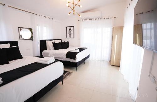 Eilat Apartment | YalaRent Afarsemon Apartments with pool - For Families & Couples