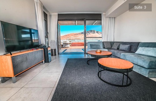 Migdal Apartment | YalaRent Magdala Resort- Luxury Suites with Pool or Jacuzzi with Sea View