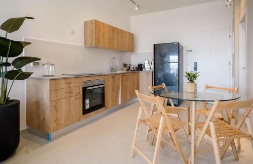 Eilat Apartment | YalaRent new stylish apartment 3BR with balcony