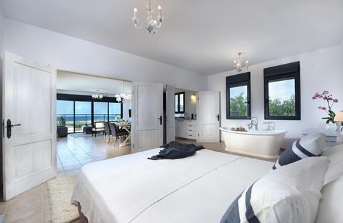 Shavei Zion Cabin | Yamim Suites On The Beach