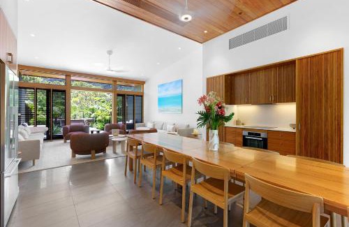 Flametree House | Yangaro