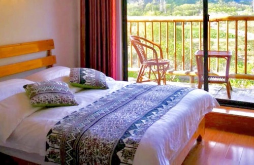 Guilin City Centre House | Yangshuo Pure Joy Resort