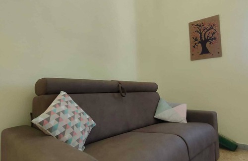 Novoli Apartment | "Yarns and Embroidery" suite with living room, private bathroom, garden and hydro bath